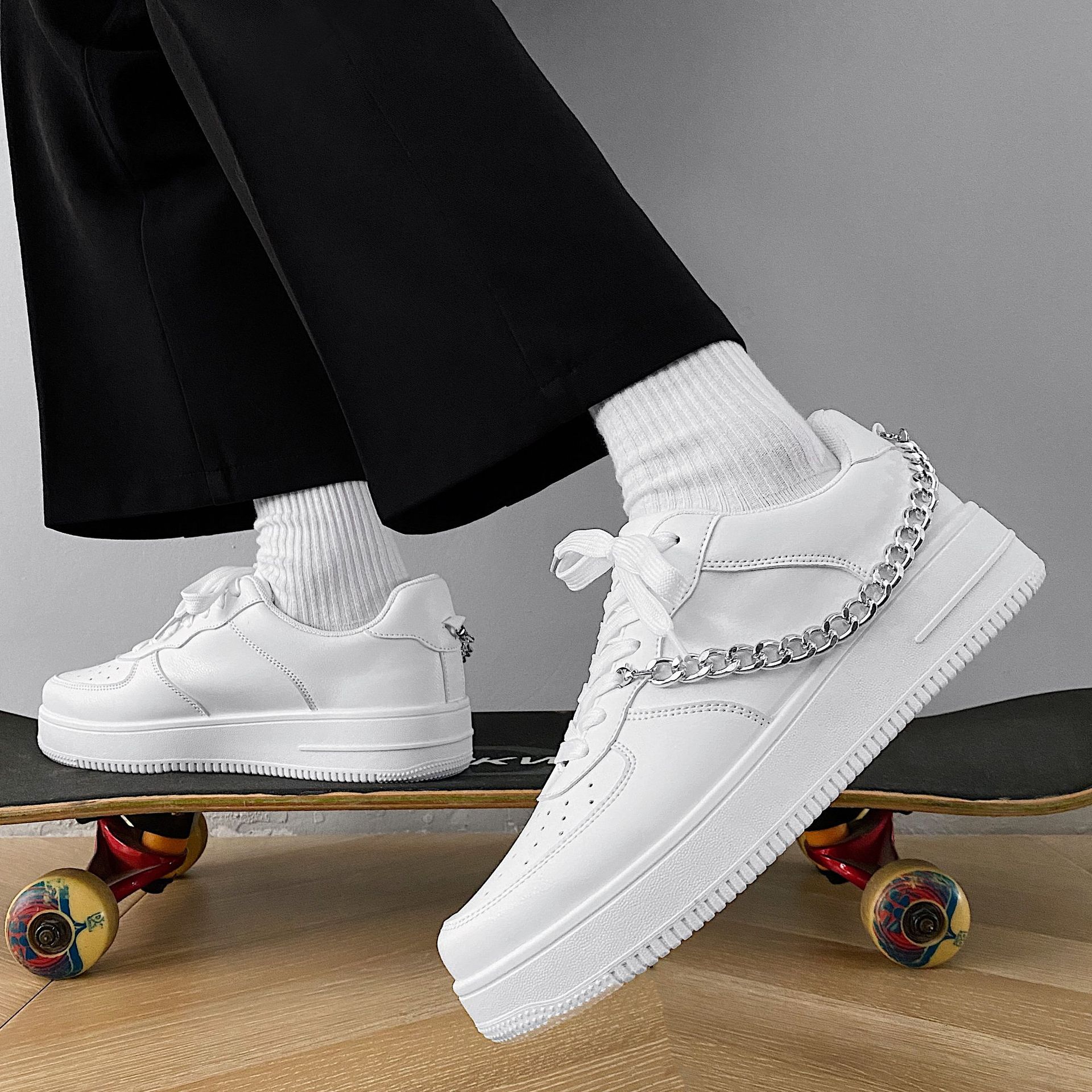 chain fashion trendy shoes B71 white