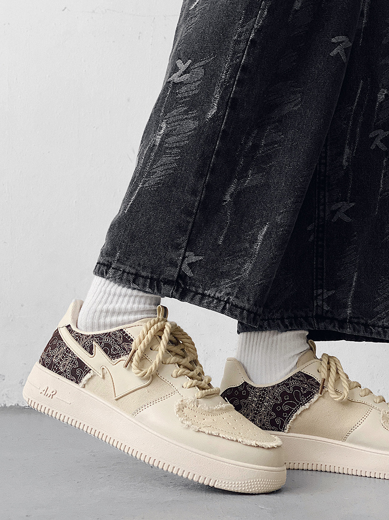 Hong Kong style flat shoes B50 brown