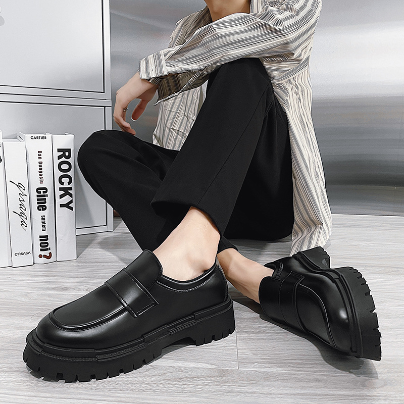 slip on leather shoes B82